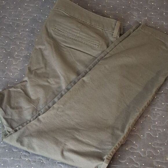 Old Navy Women's Gray Skinny Pants size 16 - Picture 1 of 6